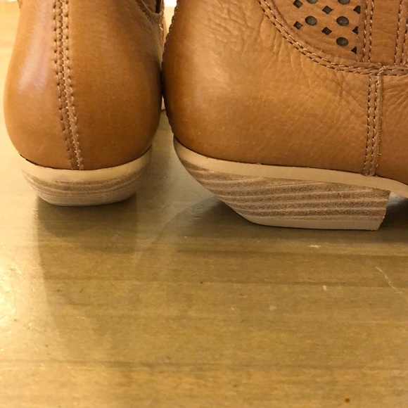 Dolce Vita Union Western Boot- Mocha - Picture 6 of 8